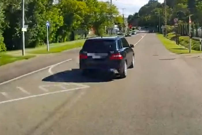 Megelőzte a rendőröket nem értette, miért üldözték