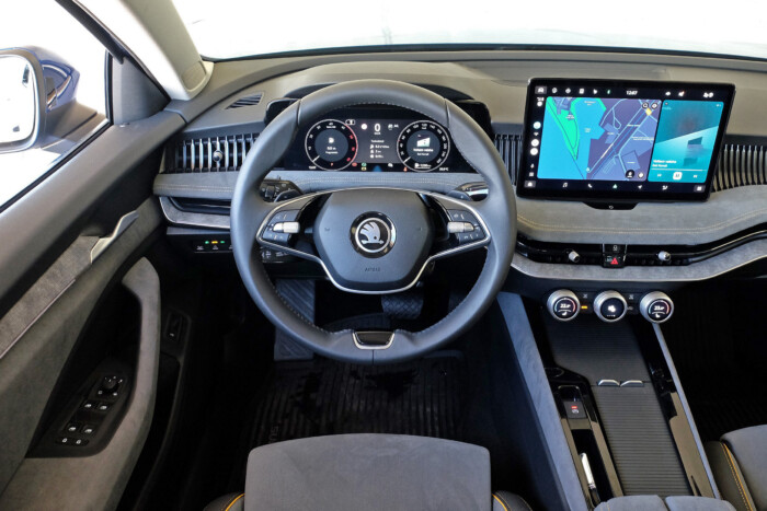 Veszélyeztetett faj – Škoda Superb Combi 9