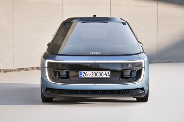 Íme, a Bugatti csúnyácska, de okos kishúga 6