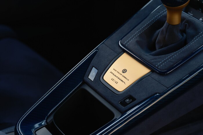 Marsbéli élményt ígér ez a sportkocsi 11