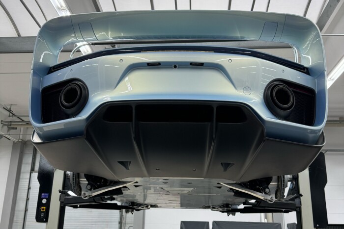 Marsbéli élményt ígér ez a sportkocsi 9