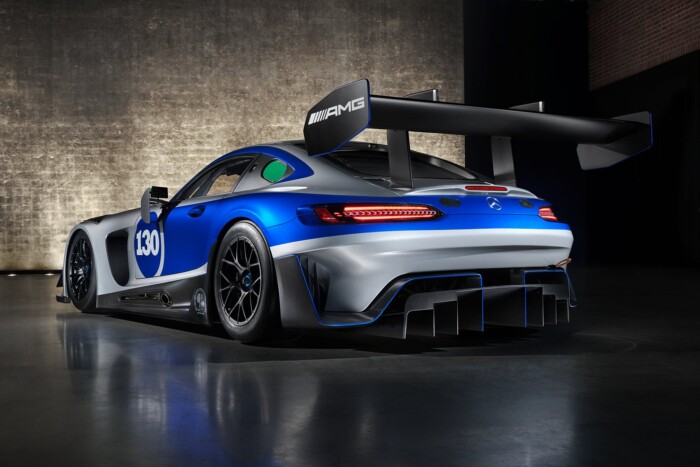 130 éves hagyományt ünnepel ez a Mercedes 13