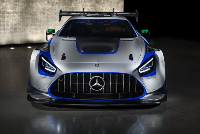 130 éves hagyományt ünnepel ez a Mercedes 11