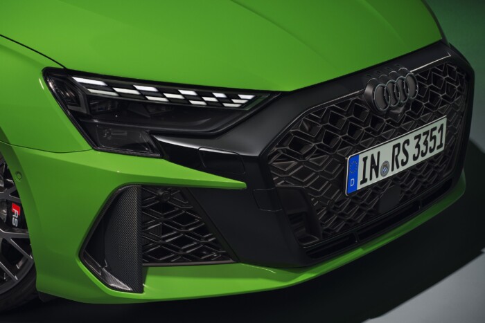 Összes pórusából versenyszagot áraszt ez az autó