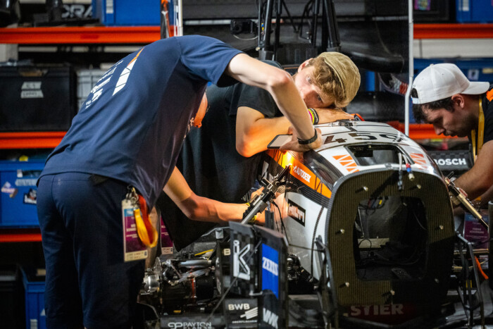 Még nem a Forma-1, de a magyarok jók benne 7