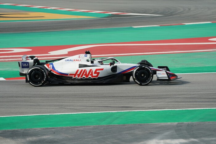 Lefoglalták az F1-es csapat felszerelését 2