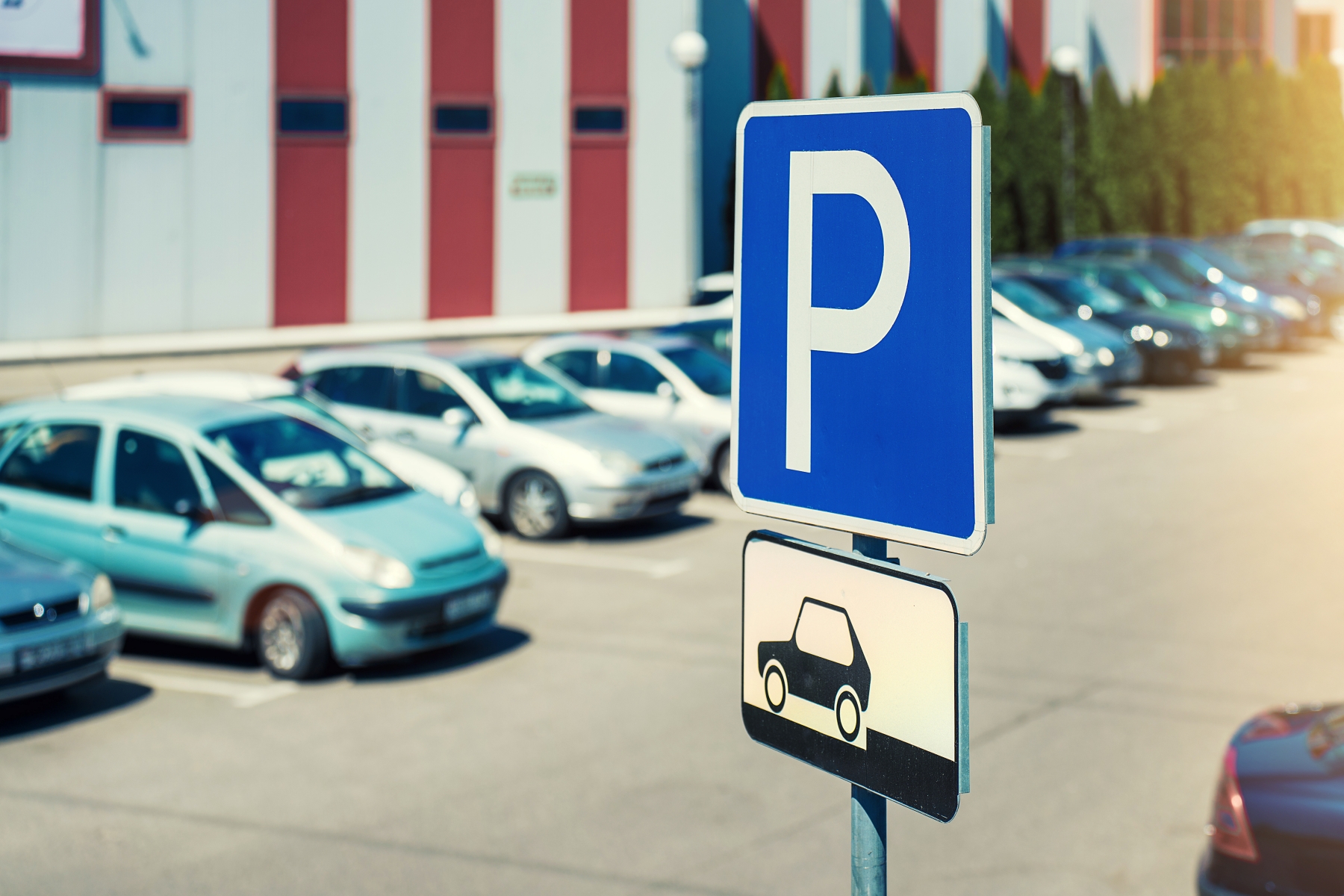 Milliókra bírságolták, hiába vett parkolójegyet