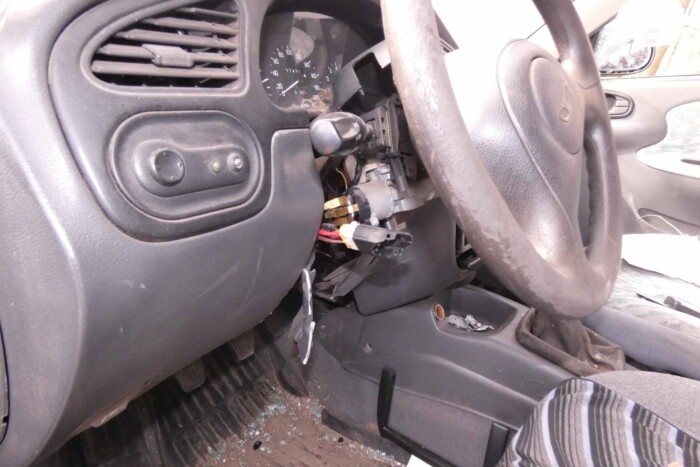 Filmbe illő bénázásba torkollott egy hazai autólopás 1 | Vezess Filmbe illő bénázásba torkollott egy hazai autólopás 1