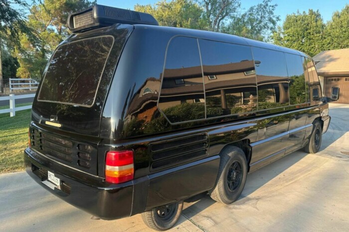 Ez a kisbusz volt a 90-es években a rapperek álma 2 | Vezess Ez a kisbusz volt a 90-es években a rapperek álma 2