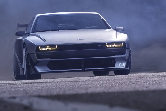 Elektromos sportkupé jöhet Európába 7