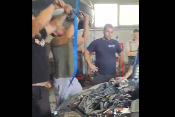 Egy problémás dízel elég és edzőterem lesz a műhelyből