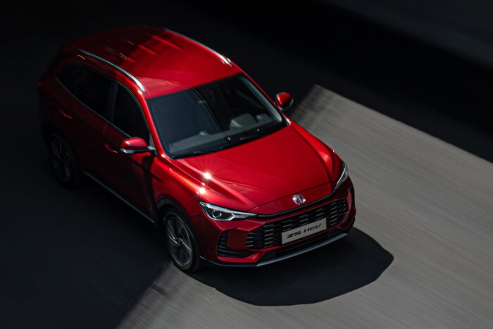 Új városi hibrid SUV érkezik