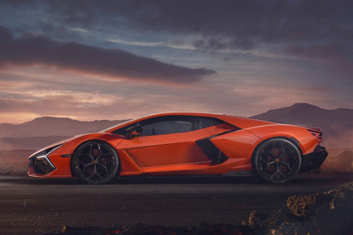 5 évesen 300 km/órával hasított és gumit égetett 4