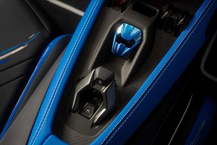 12 hétig tartott lefesteni ezt az autót 9