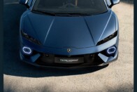 Versenytechnológiákkal jön a legújabb Lamborghini 84