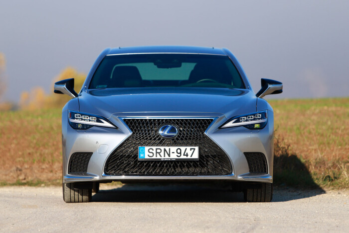 35 éves a típus, ami összeforrt a japán luxussal 5