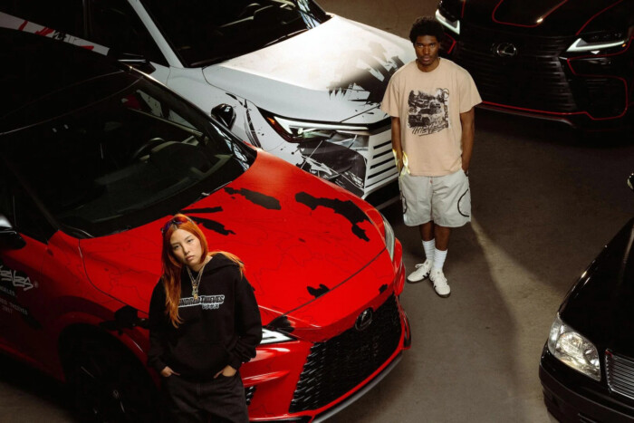 Tolvajoknak adott csúcsautókat a japán márka