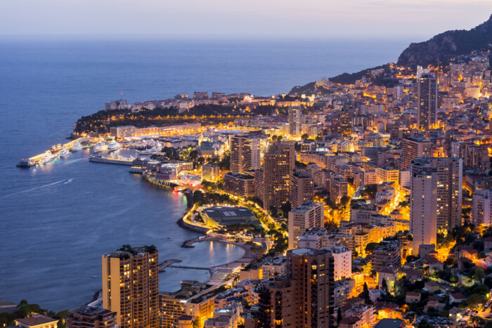 Úszó luxushotel indul a Forma-1-es futamra