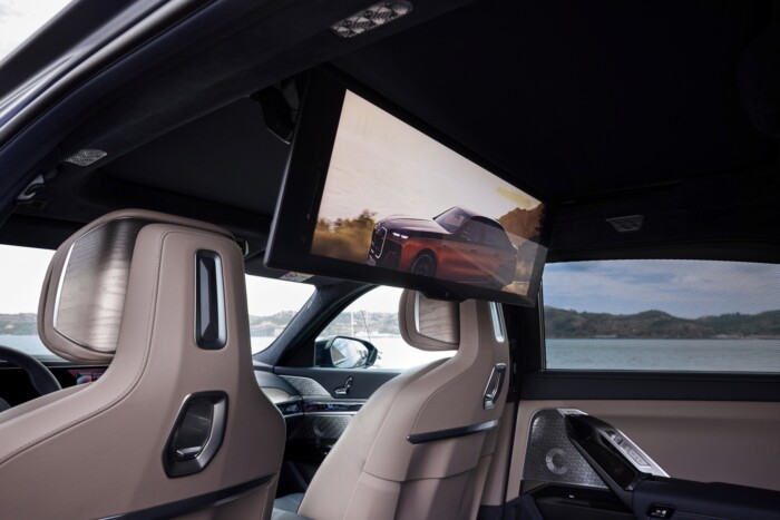 70 milliós BMW-t kapott a sztárfocista, de nem vezetheti 6