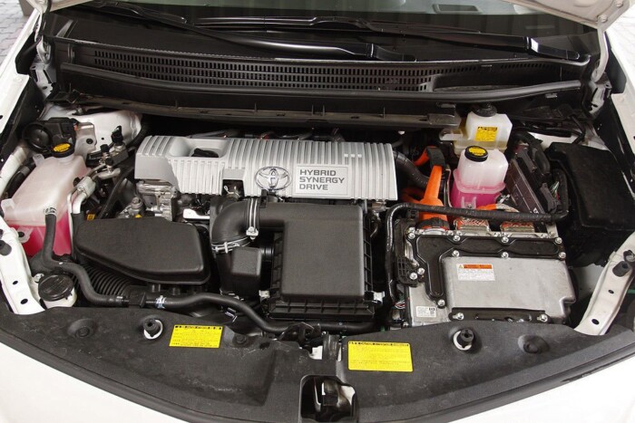 Ezekkel a használt hibridekkel jól jársz 10