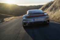 Ötven évet sűrített egyetlen autóba a Porsche 2