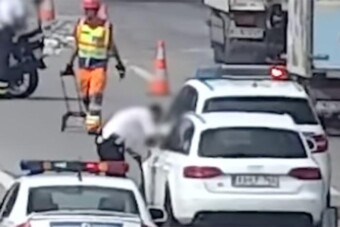 Videózol balesetnél? Már itthon is büntetnek érte!