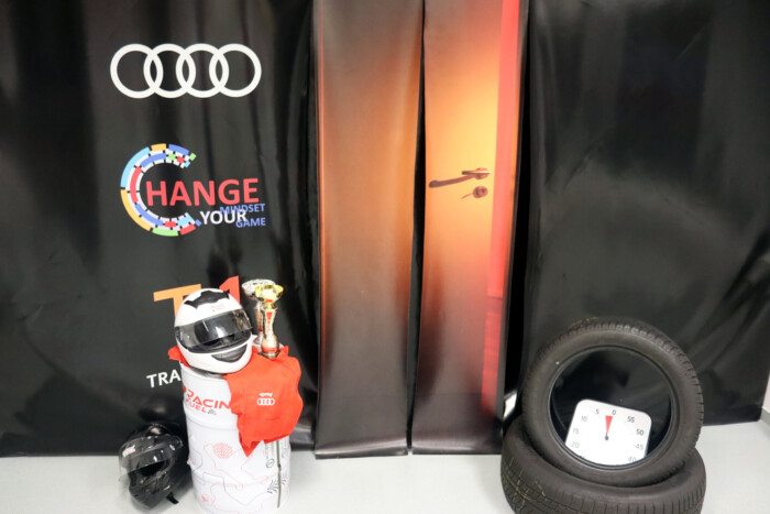 Összezárják a dolgozókat a győri Audinál