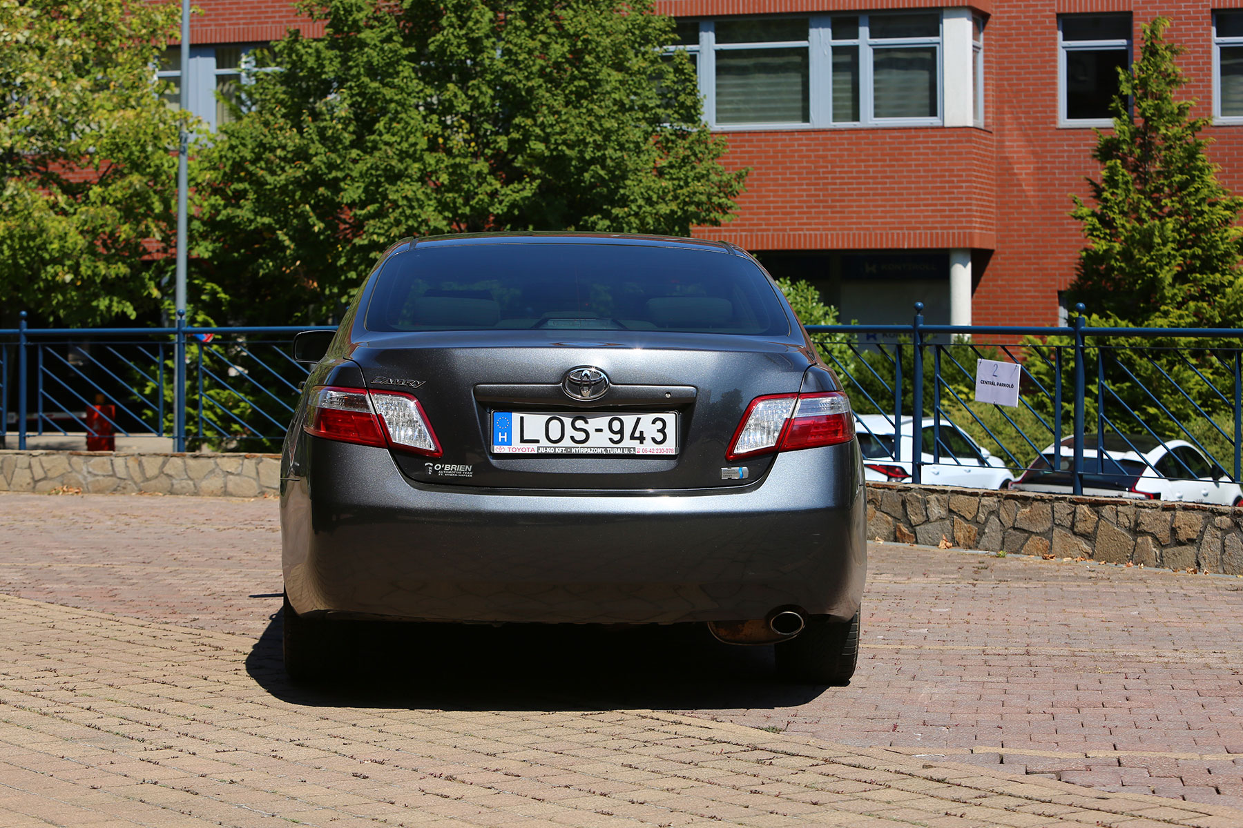 999 999 km: ezért legendás a Toyota 8