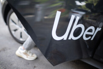 A saját sofőrjeit is kiiktatná az Uber