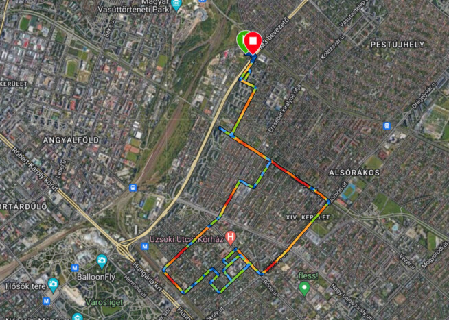 Százezrek egy lapos műanyagdarabért 7