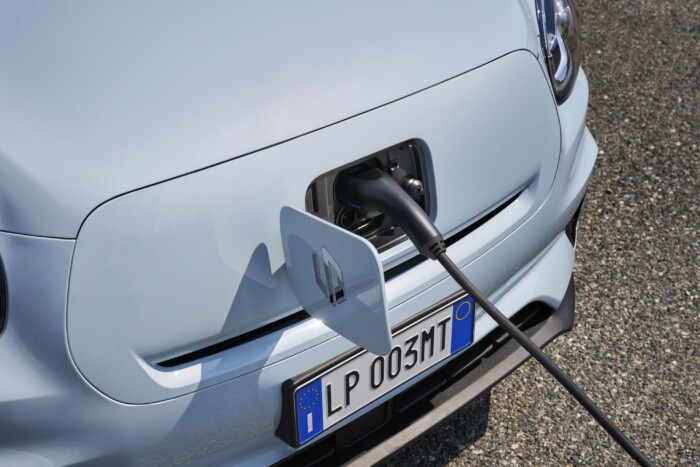 Megérkezett Európába a Dacia-gyilkos kisautó 7