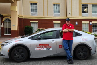 Hihetetlen fogyasztási rekordot ért el egy Prius