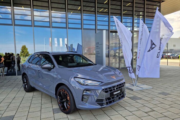 Hivatalosan is elindult az új győri autó gyártása