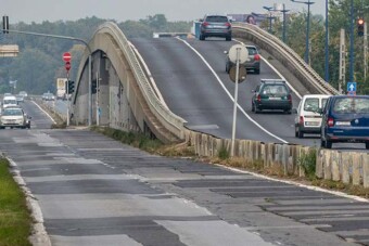 Rájöttek, hogy borzalom a reptéri gyorsforgalmi