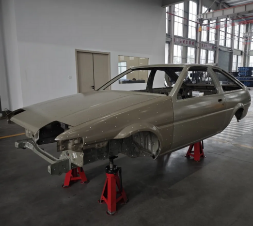 Kínai cég tartja életben a legendás Toyotát