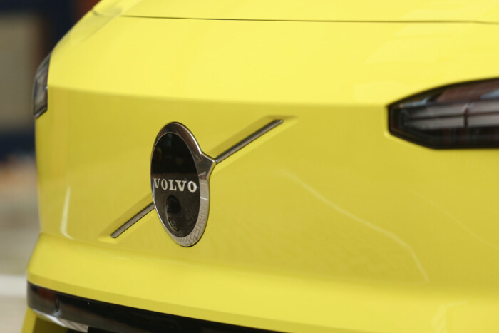 Mérlegre teszi az embereket a Volvo