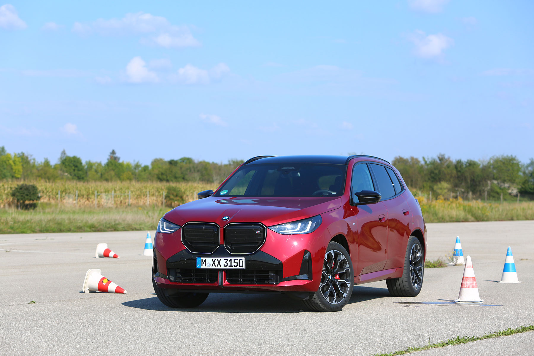 Magyar autóval pótolja a BMW a kimaradó X3-ast 33