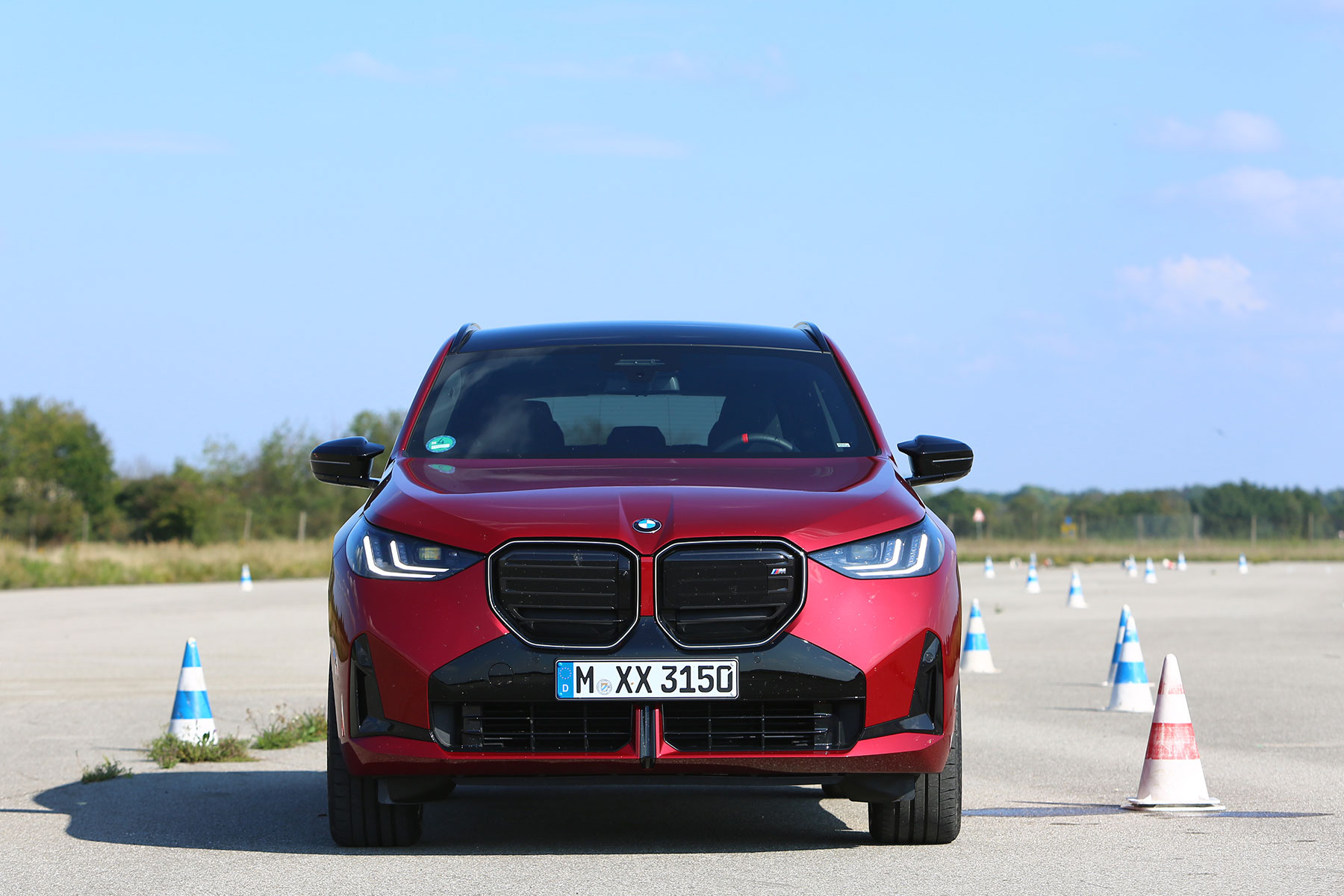 Magyar autóval pótolja a BMW a kimaradó X3-ast 37