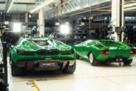 Visszatért születése helyére a legendás Lamborghini 32