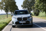 Magyar autóval pótolja a BMW a kimaradó X3-ast 69