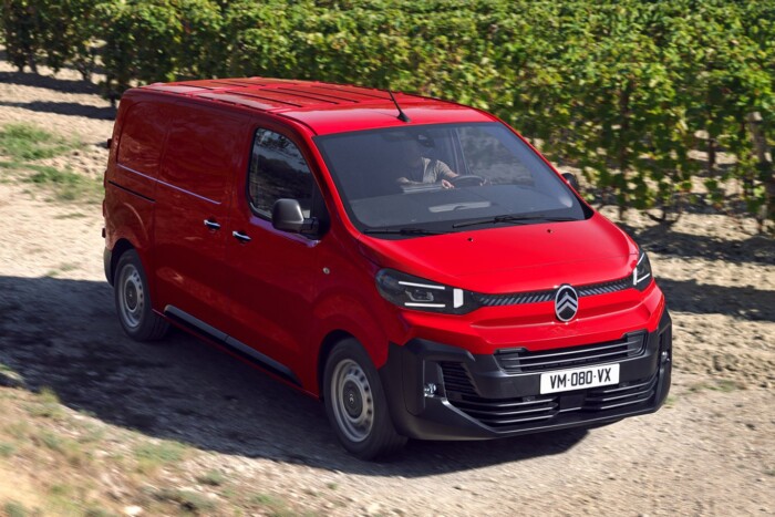 Leváló alkatrész nyársalhat fel ebben az autóban 5 | Vezess Leváló alkatrész nyársalhat fel ebben az autóban 5