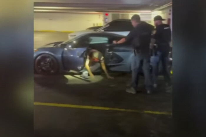 Az év legszürreálisabb autólopási próbálkozását rögzítették