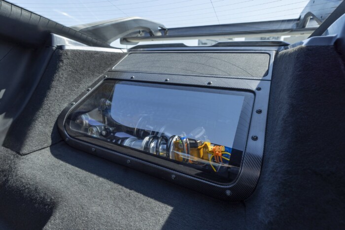 Ennek a Fordnak papírja van arról, hogy nem normális 8