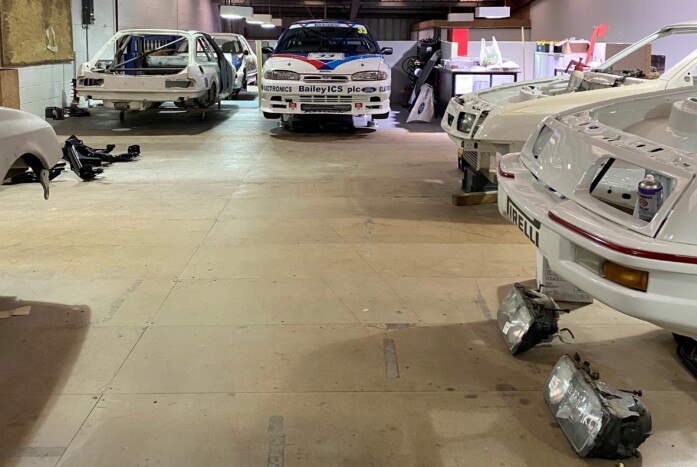 Újra megépítik a Ford veterán versenyautóját 6