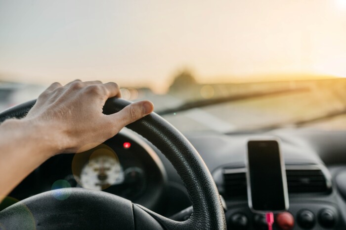 Hosszú esés után egyre több fiatal vezet autót