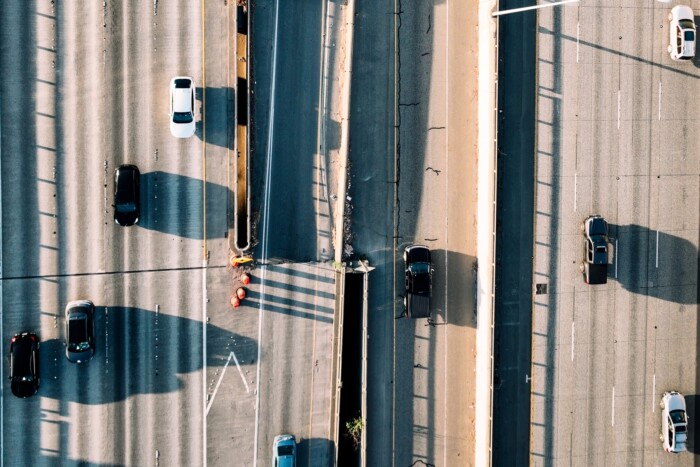 Sült krumpli terítette be az autópályát a baleset után