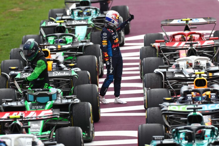 F1: Szörnyeteggé vált Verstappen autója 2 | Vezess F1: Szörnyeteggé vált Verstappen autója 2