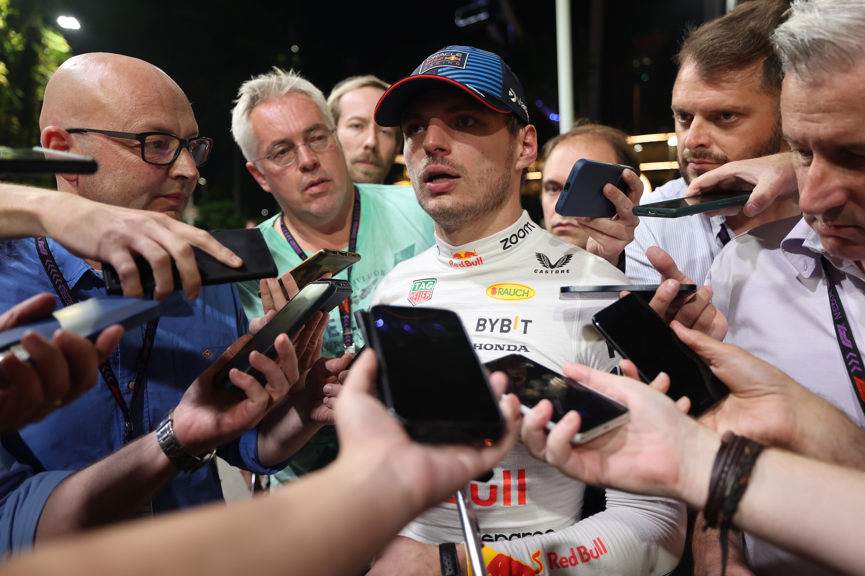 F1: Verstappen sztrájkol, nem beszél a kamerák előtt