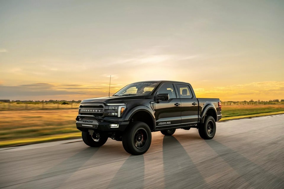 Tiszta Amerika a méregerősre tuningolt Ford F-150 9