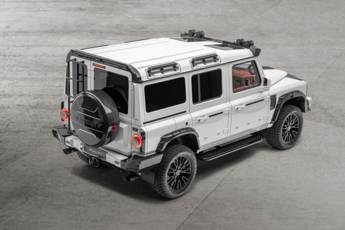 Brutális belsővel sokkol a tuningolt terepjáró 7 | Vezess Brutális belsővel sokkol a tuningolt terepjáró 7